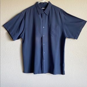 Men’s Button down shirt